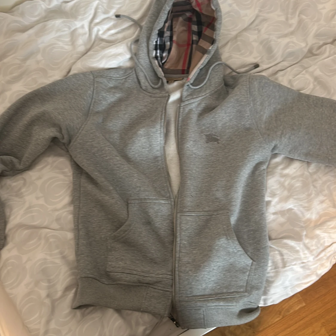 Burberry zip up 