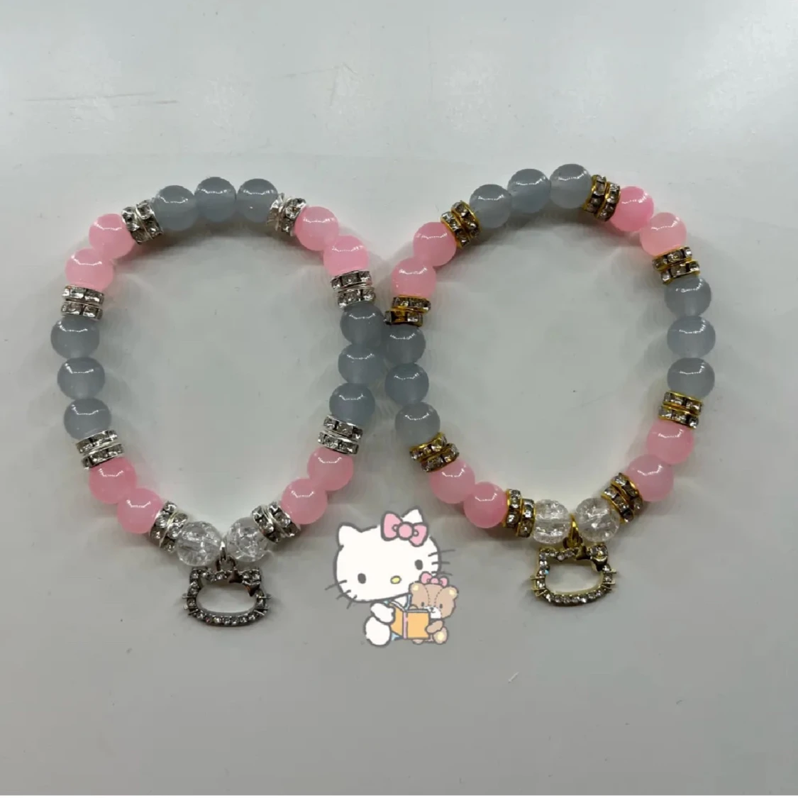 Hello Kitty armband 