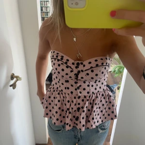 Prickig topp  - As cool topp men som inte kommer till använing 