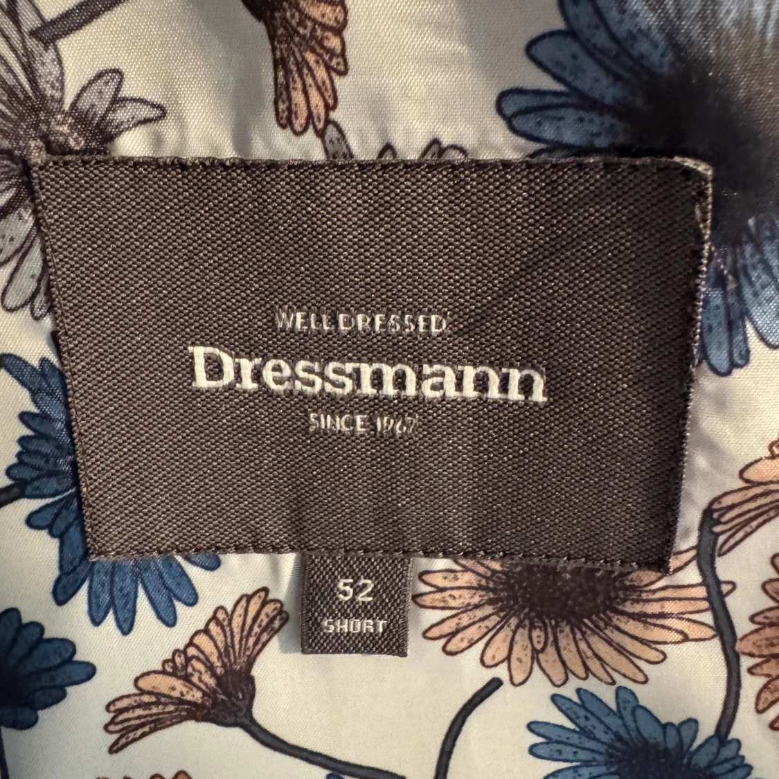 Beige kavaj från Dressmann - 92