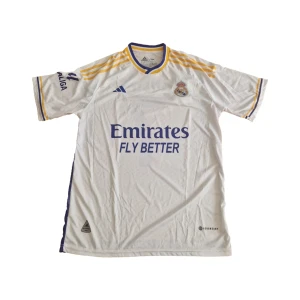 Adidas Real Madrid Vini.Jr 23/24 kit [rep] - Medium size Very good quality Used very little