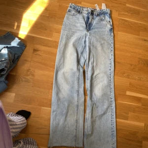 Zara jeans  - Zara jeans blåa 