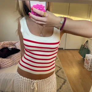 Ribbat linne❤️ - Såå fint ”stickat” linne😍😍