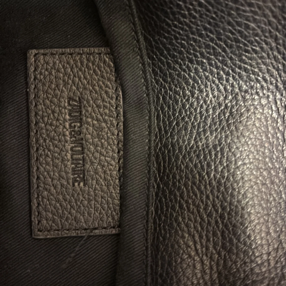 Svart kuvertväska från Zadig & Voltaire - 2