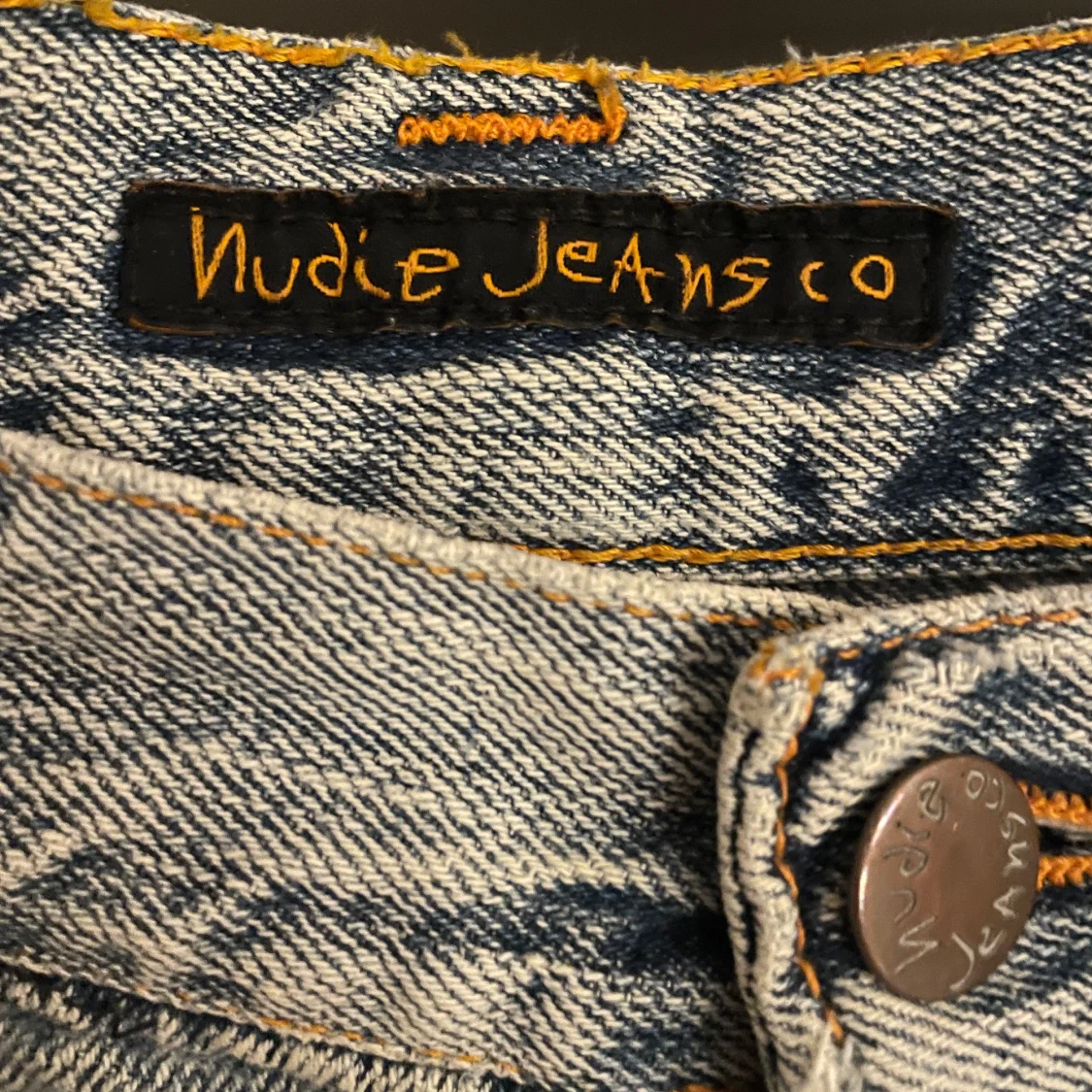 Blå jeans från Nudie Jeans - 90