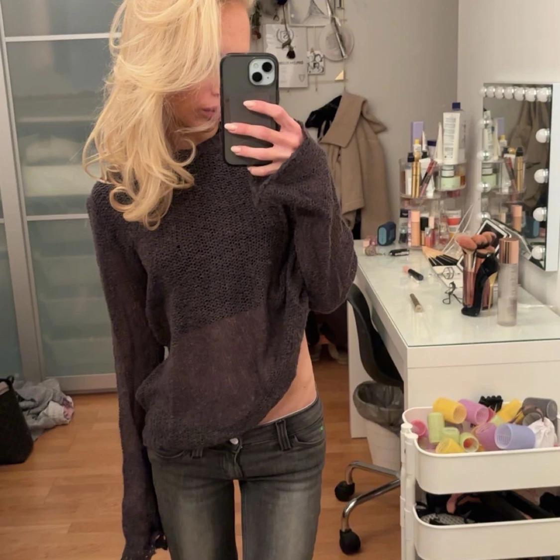 Mörkgrå stickad tröja - 91