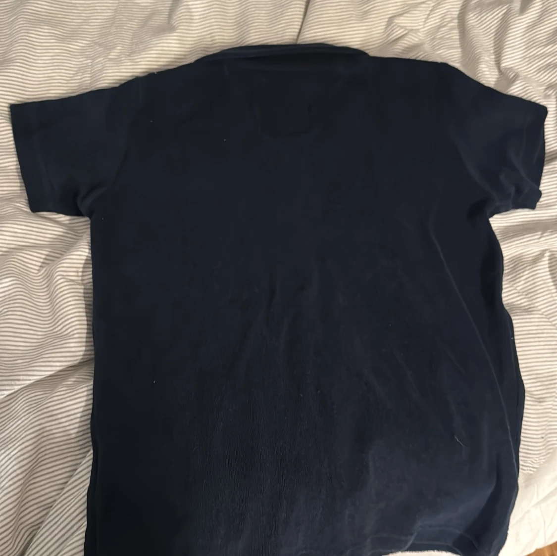 Mörkblå pikétröja från OAS - 2