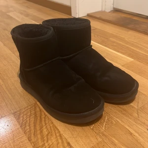 UGGS - Använda uggs, skriv för mer info