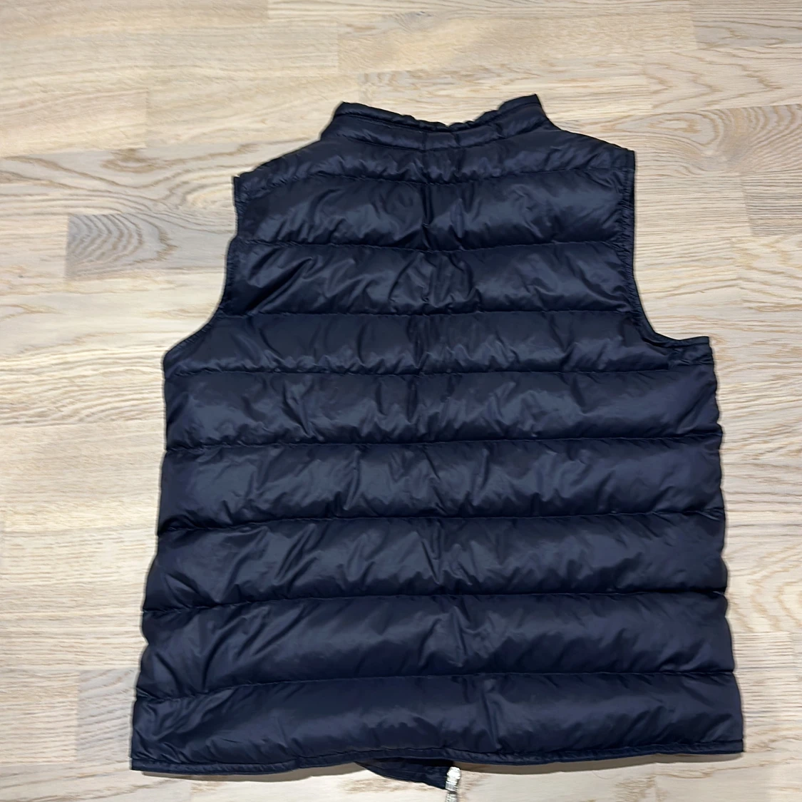 Moncler gui väst - 91