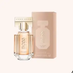 Hugo boss the scent for her edp! Ca 2/3 kvar i flaskan!  Nypris:619:- 30 ml