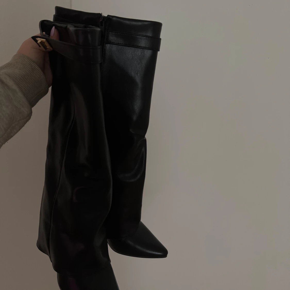 givenchy liknande boots - 90