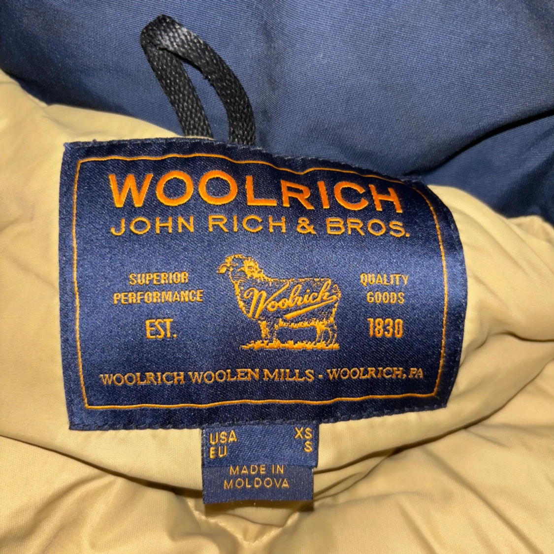 Woolrich jacka  - 92