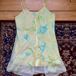 Blommig klänning  - Blommig klänning vintage 