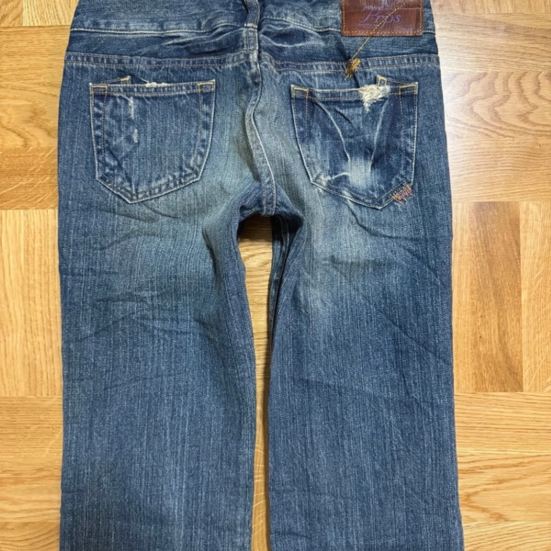 Lågmidjade bootcut jeans - 1