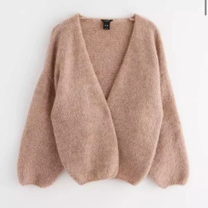 Beige kofta-Lindex - Super mysig stickad kofta från Lindex, Strl-XS-S