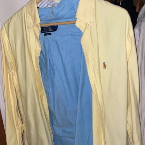 Ralph Lauren skjorta gul - Jätte fint skick strl L