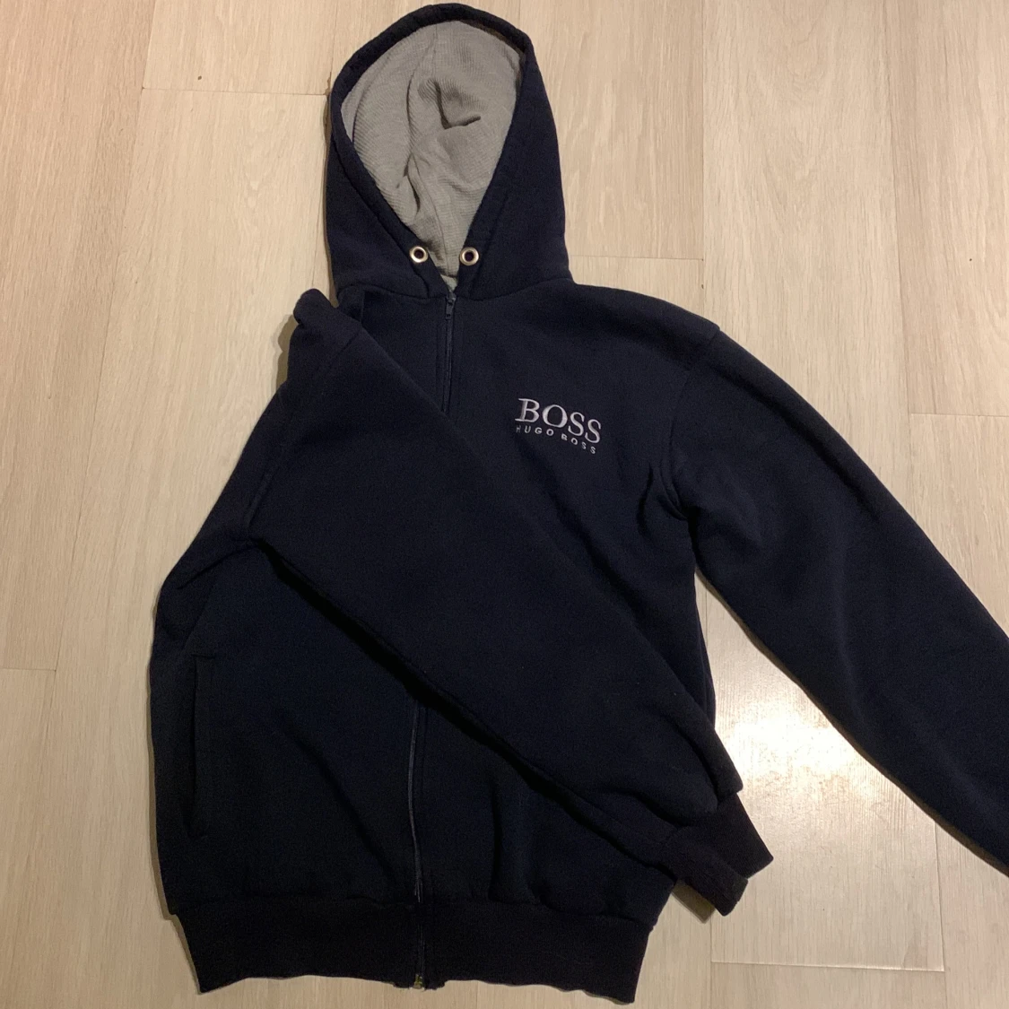 Svart hoodie från Hugo Boss
