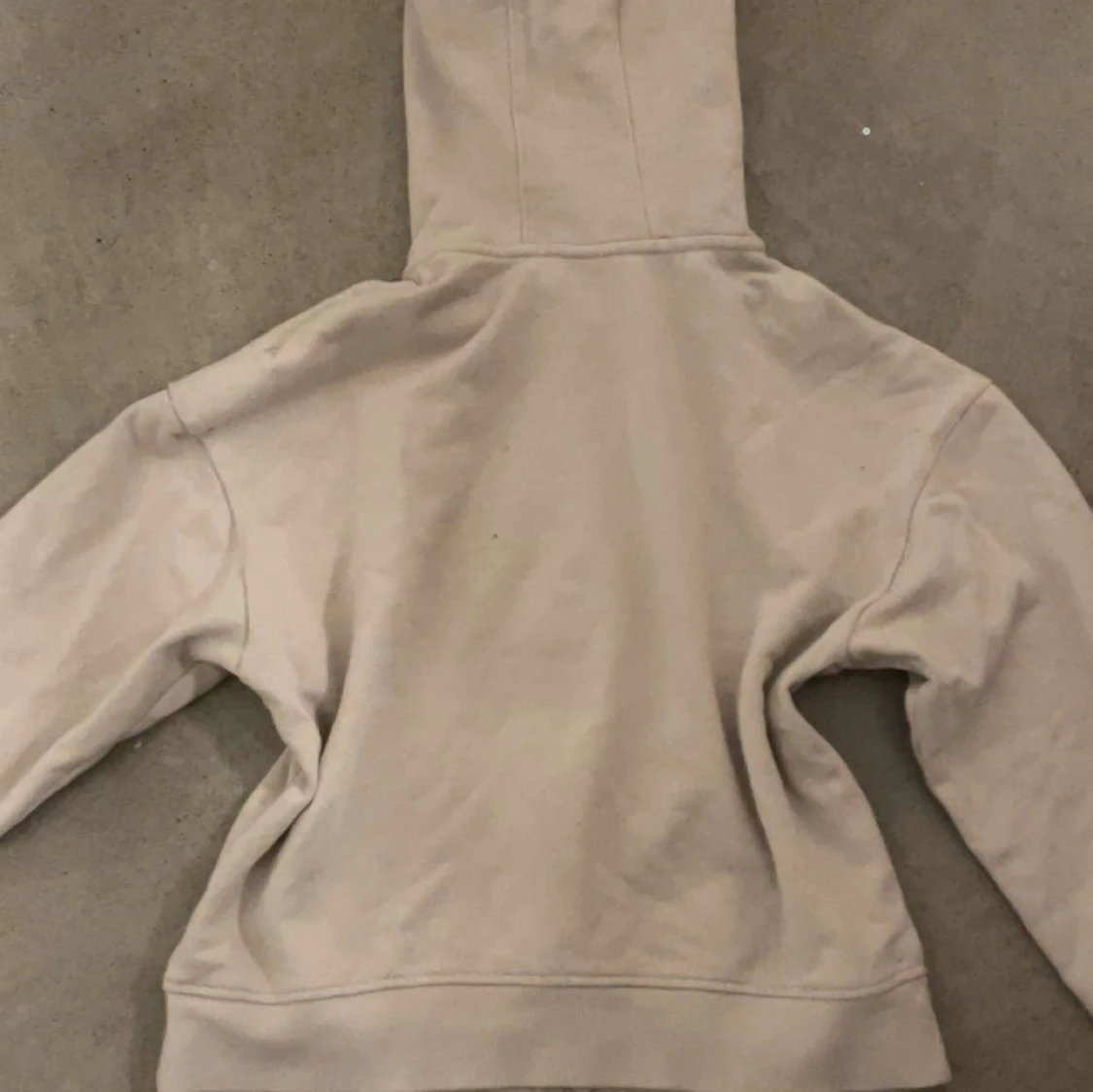 Beige hoodie med dragkedja - 4