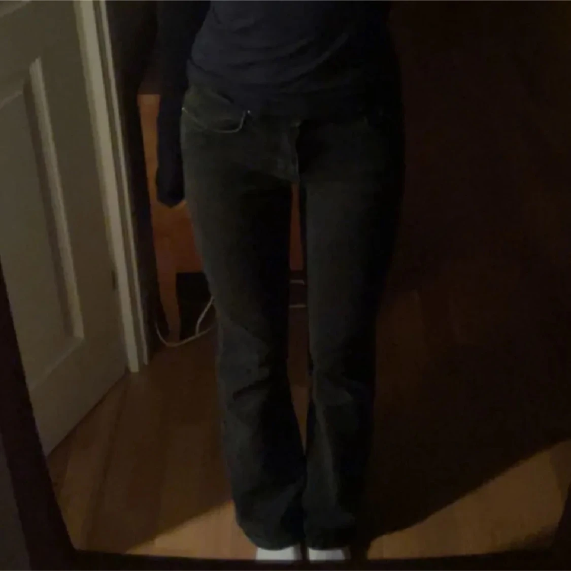 Svarta bootcut jeans - 1