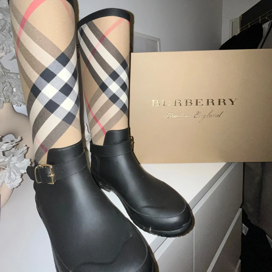 Rutig stövlar från Burberry - 2