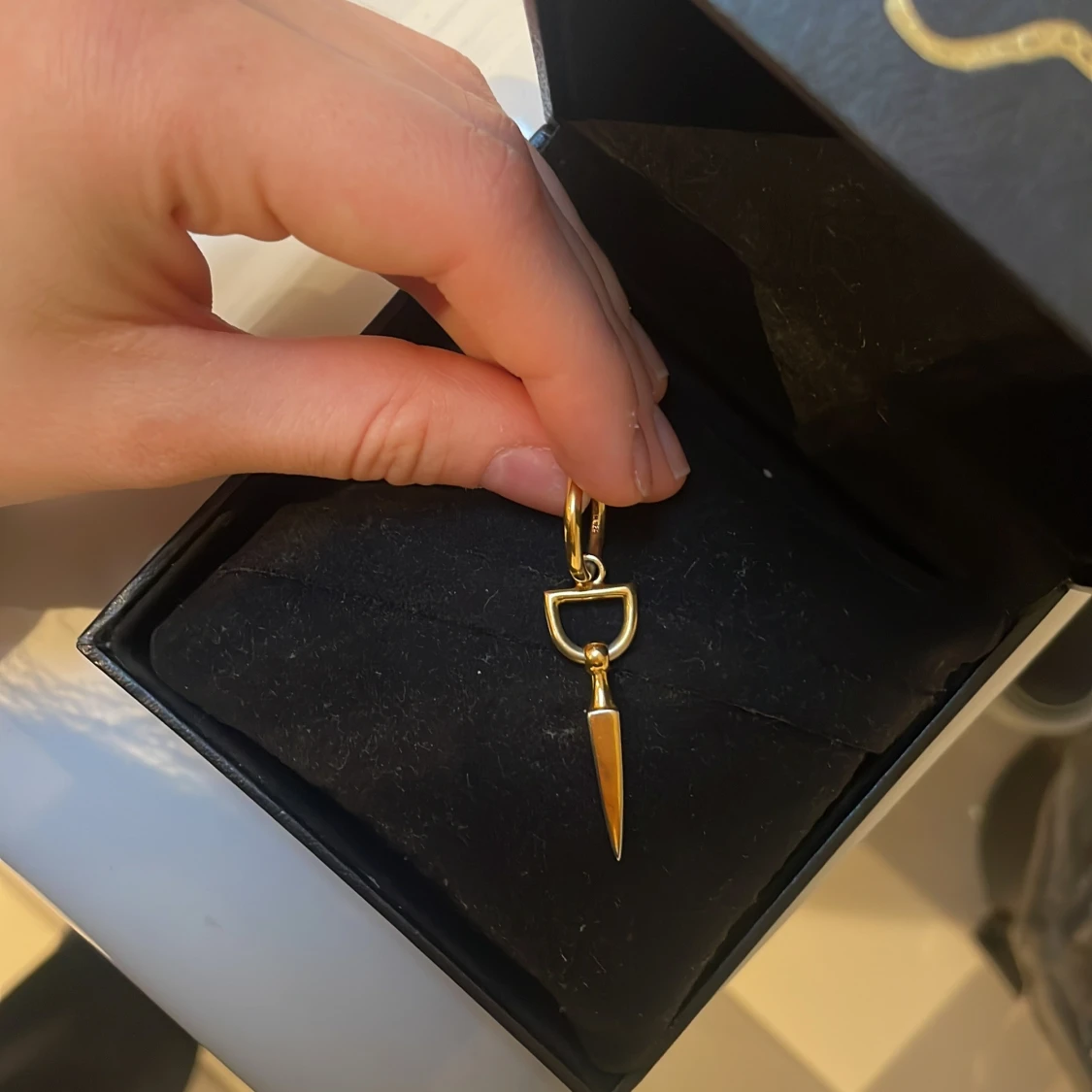 Guldörhänge från Maria Nilsdotter - 2