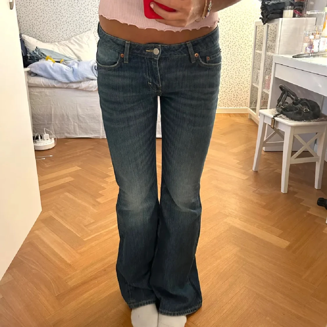 weekday nova jeans