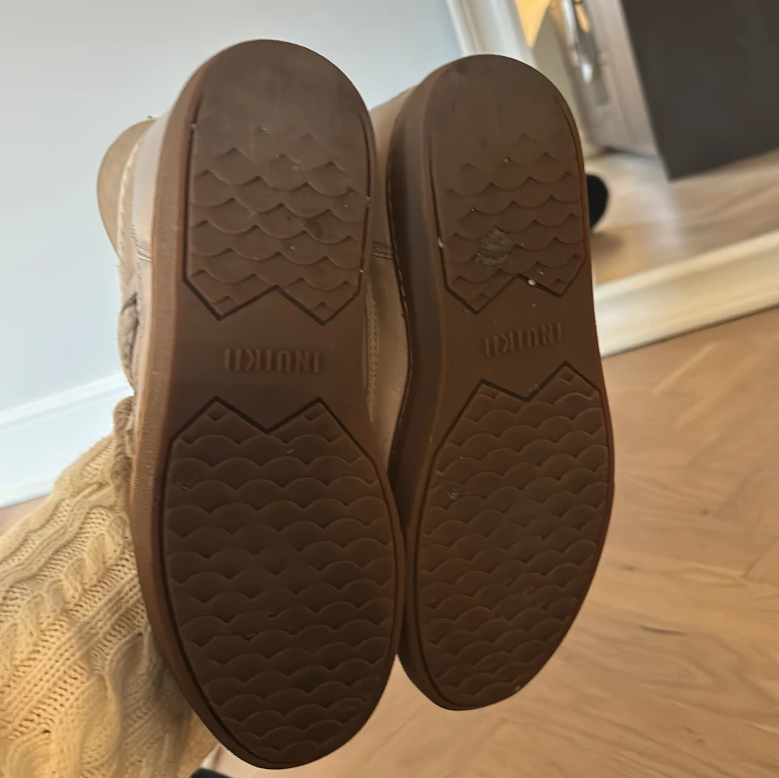 Beige boots från Inuikii - 4