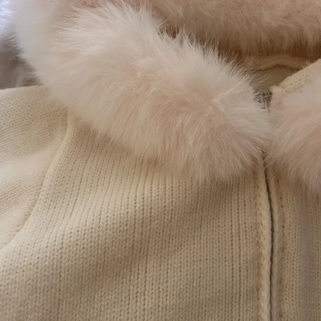 Vit pälsjacka🤍 - 2