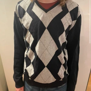 Grandpa sweater rutig farfar tröja - Mysig, knappt använd varm tröja 🤲