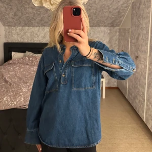 Jeanstopp - Så fin jeanstopp som passar bra till allt, både till vardags och lite mer uppklätt. Sååå fin till sommarkvällar 💕💕