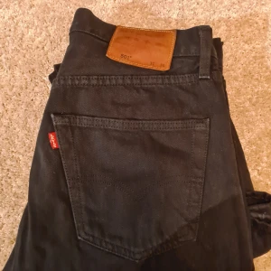 Levi's 501 W31 L30 - 9/10 skick 