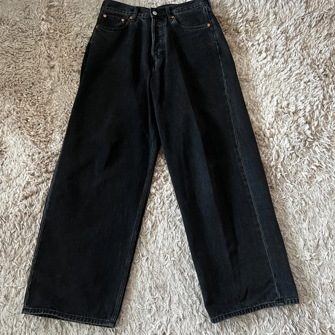 Svarta Astro Jeans