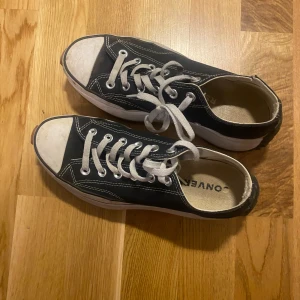 CONVERSE ’run star hike’ låga sneakers - Riktigt bra pris. Kan diskuteras!