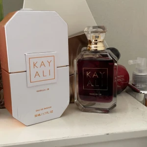 kayali vanilla 28 - 50ml, nypris runt 1000kr