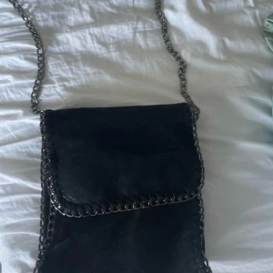 Väska - Från shein, mycket bra skick.