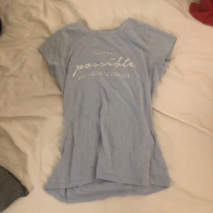 Topp - snygg topp från amisu i storlek S i fint skick 💖