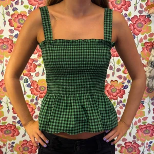 Topp - Säljer denna super fina topo