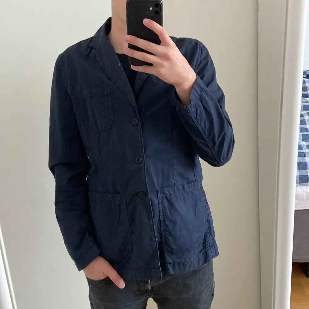 Stilren overshirt ifrån Morris. Den är i bra skick och i storlek S. Hör av er vid frågor . Jackor.