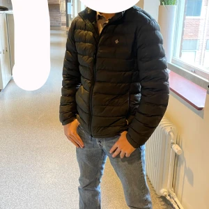 Morris Jacka M - Nypris 2799 Storlek M Nyskick 