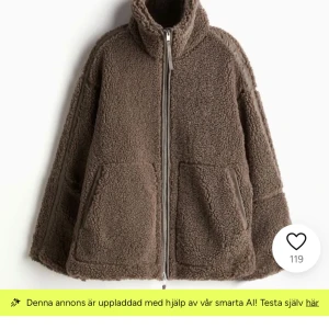 Helt ny teddy jacka jacka från hm🥰 - Helt slut på hemsidan 🩷 Tryck inte på köp nu!🥰