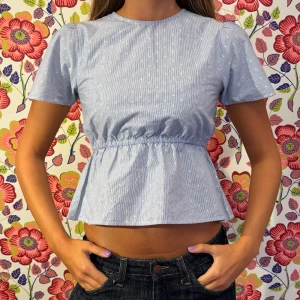 Topp - Säljer denna super fina topp😇😇