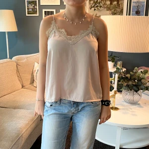 Spetslinne  - Gulligt spetslinne 💗💗