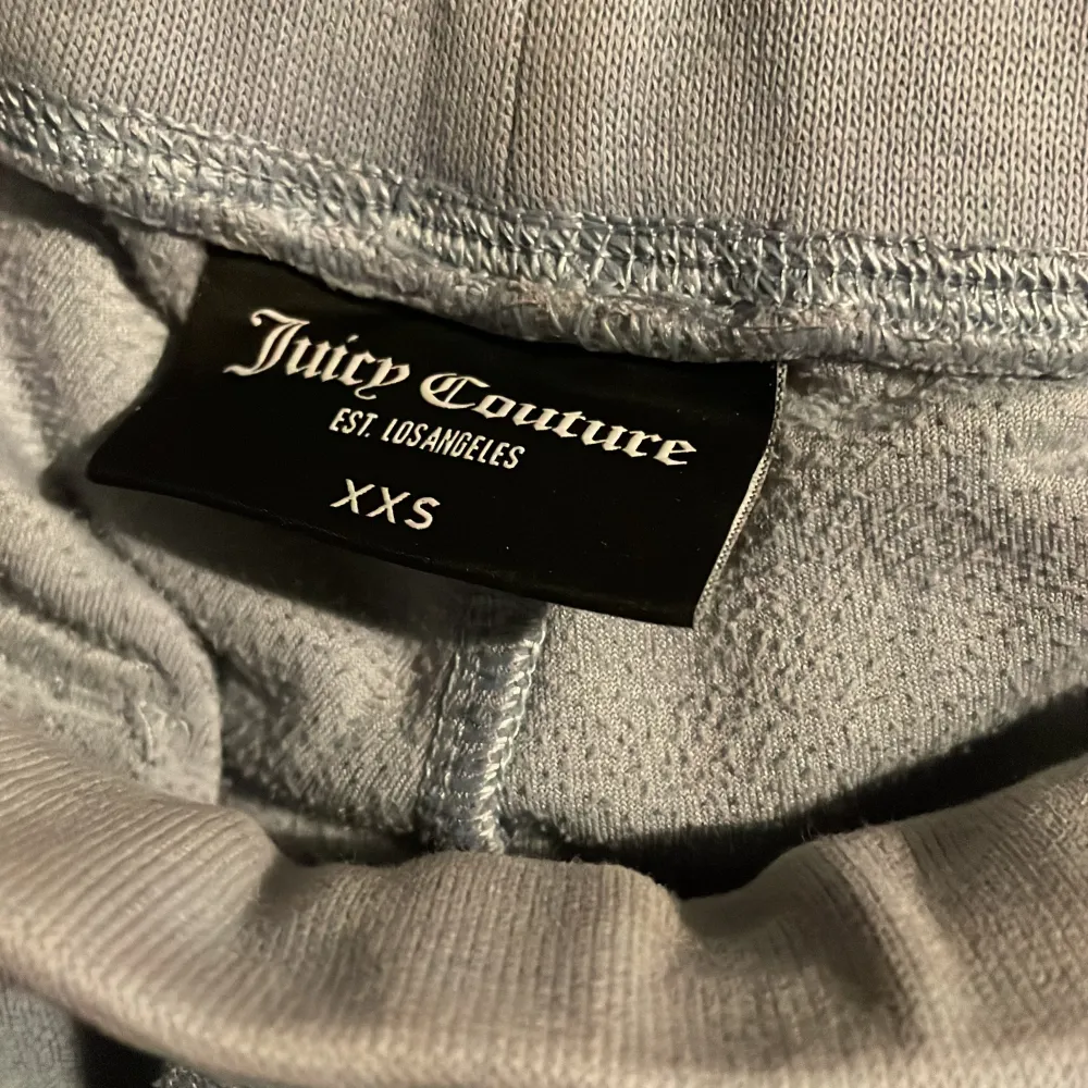 Superbekväma ljusblåa byxor från Juicy Couture i storlek XXS.. Jeans & Byxor.