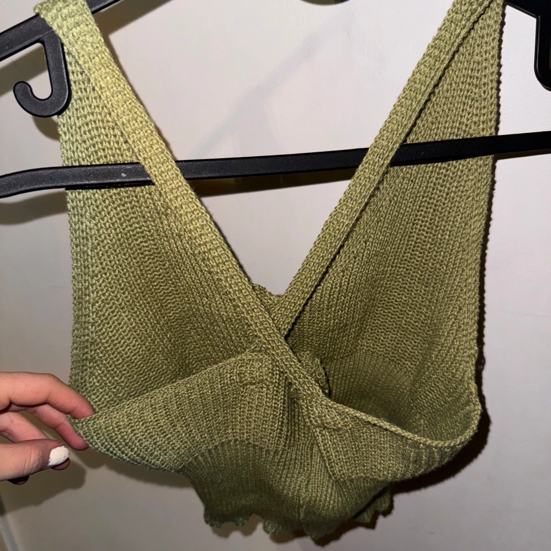 Olivgrön stickad topp - 90