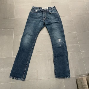  Jacob Cohen jeans - Säljer ett par snygga blå jeans från Jacob Cohen i storlek 33W mitt pris 799kr|ny pris ca 5000kr