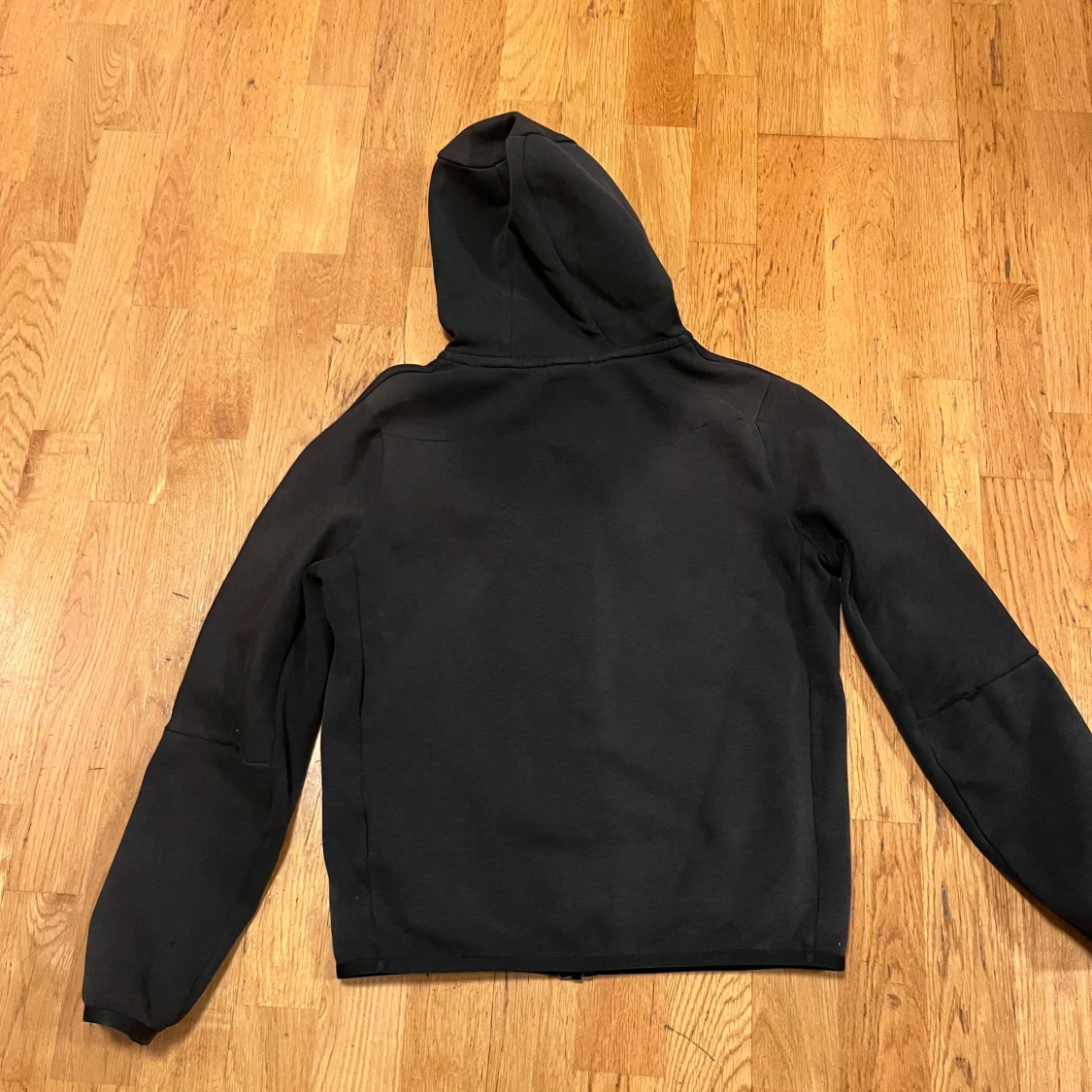 Svart hoodie från Nike - 91