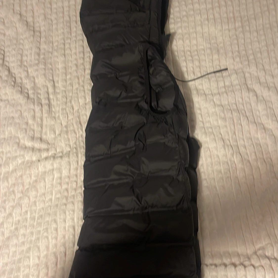 Svart dunväst från Zara - 91
