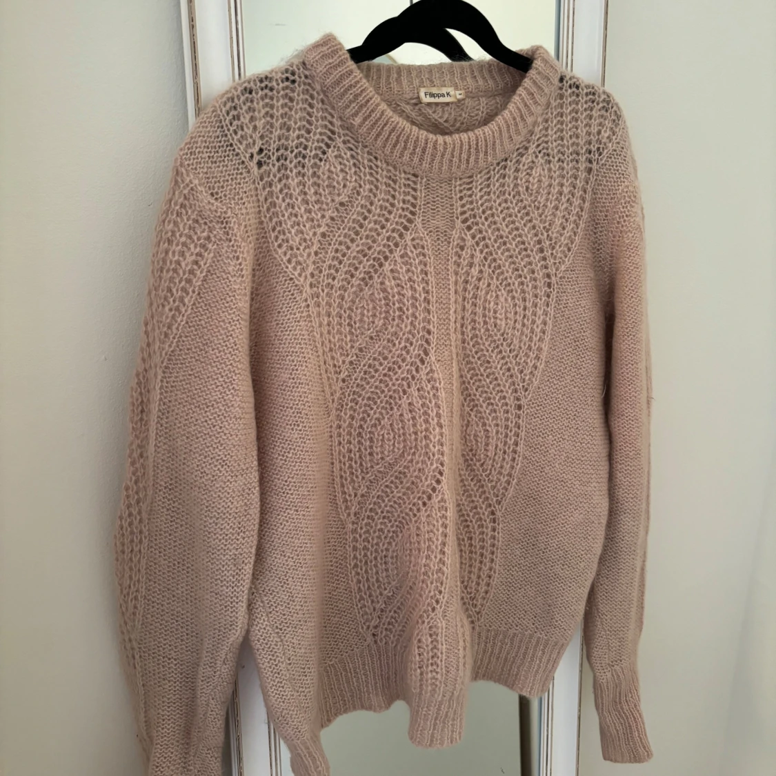 Ljusrosa mohairtröja från Filippa K