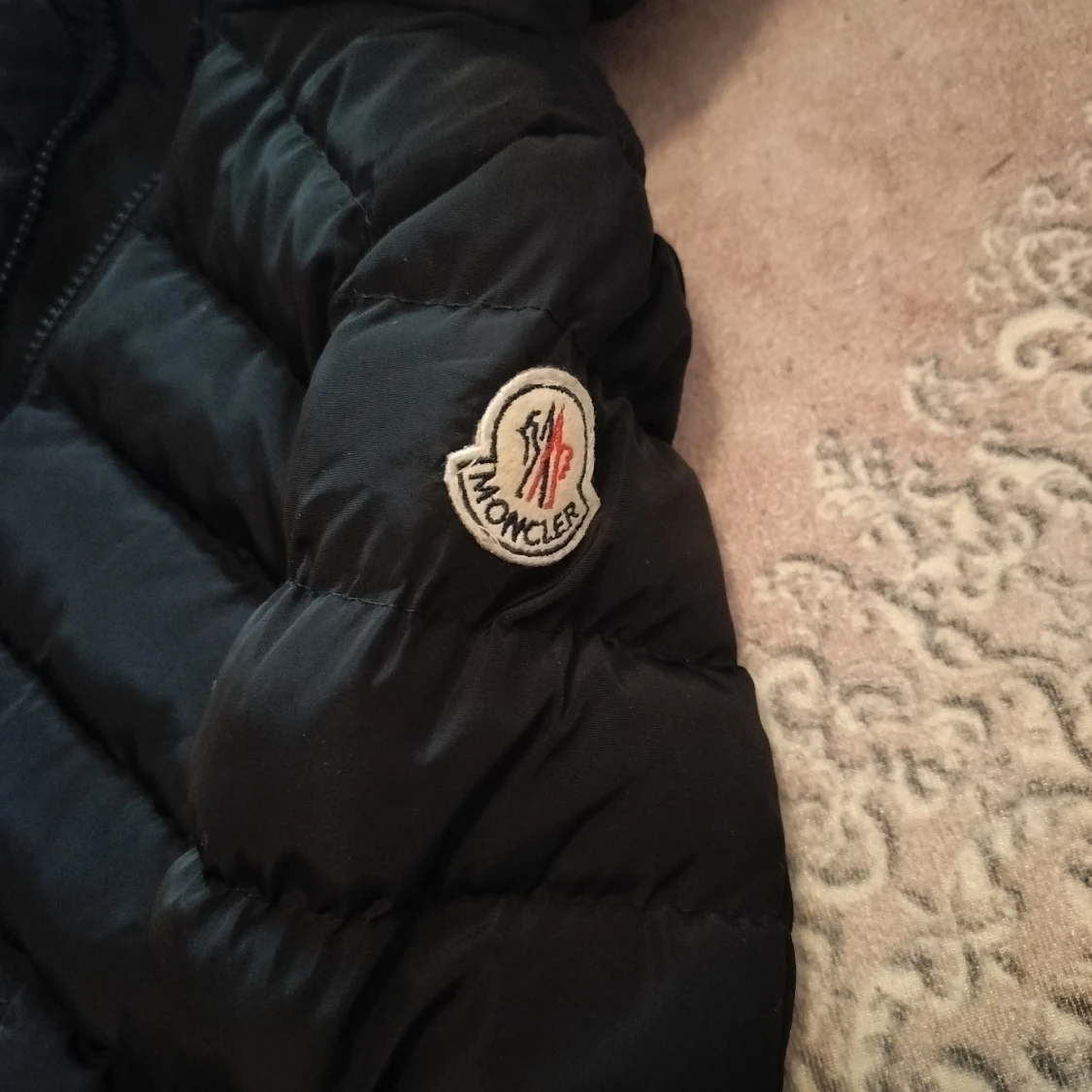 Moncler jacka  - 91