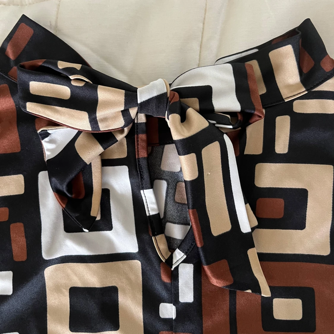 Mönstrad ärmlös topp från Mexx - 93